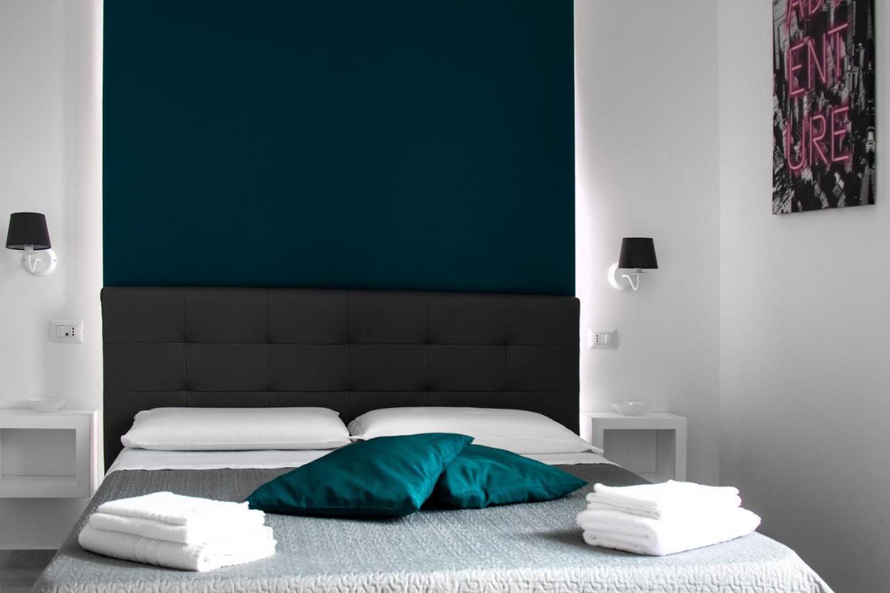 Aurora Luxury Rooms Неаполь Экстерьер фото