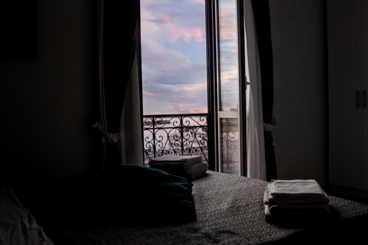 Aurora Luxury Rooms Неаполь Экстерьер фото