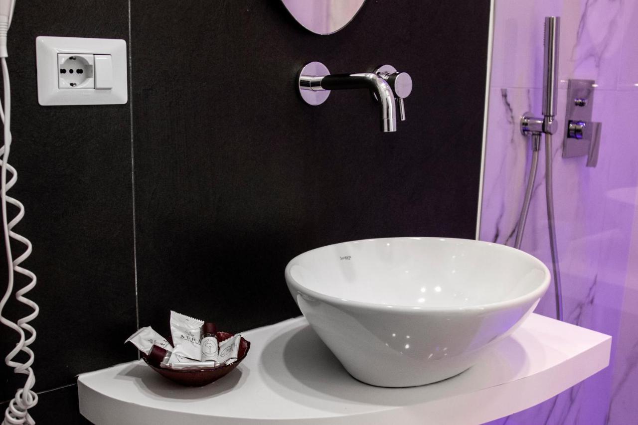 Aurora Luxury Rooms Неаполь Экстерьер фото