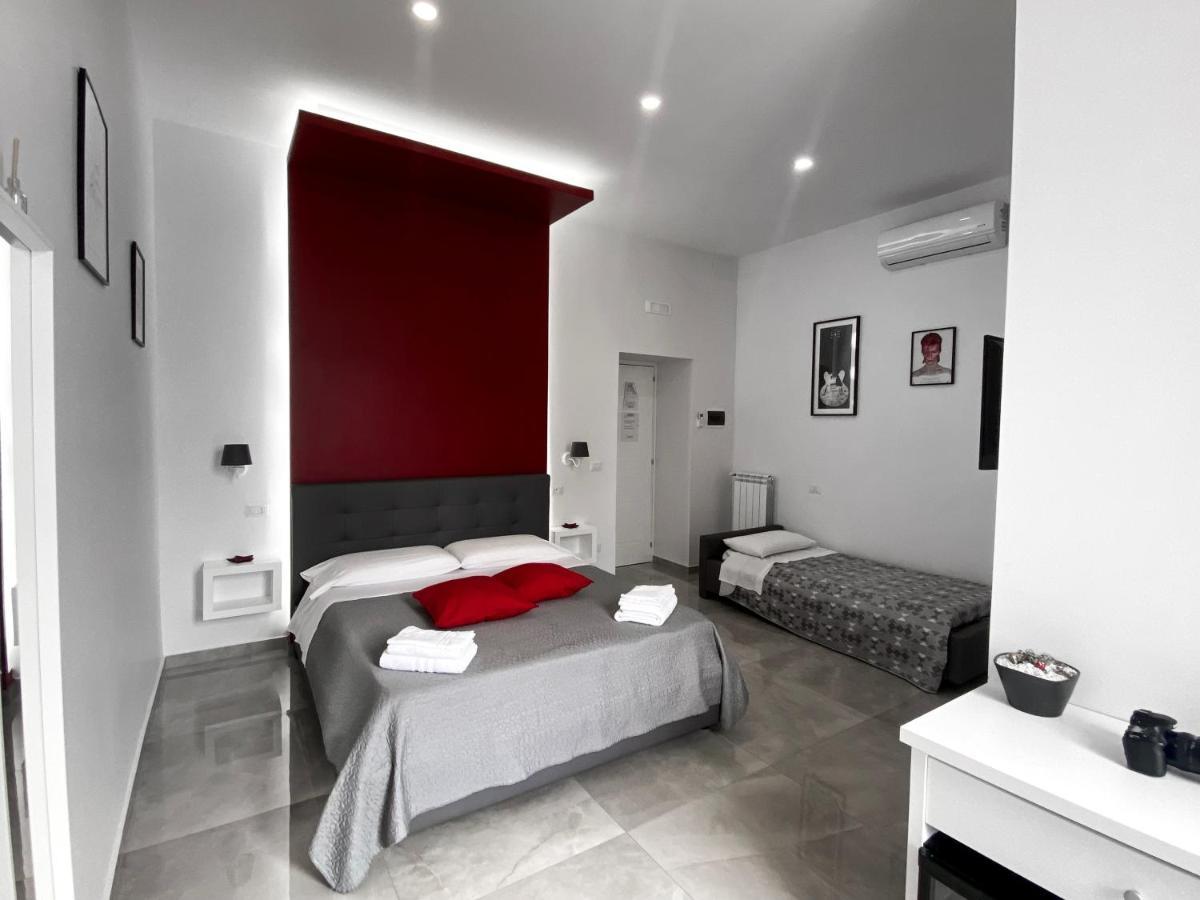 Aurora Luxury Rooms Неаполь Экстерьер фото