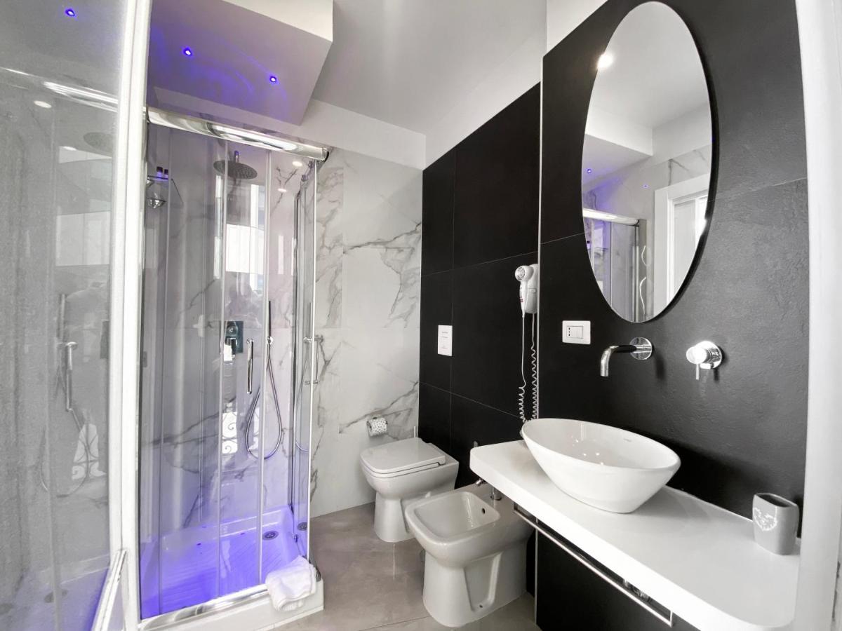 Aurora Luxury Rooms Неаполь Экстерьер фото