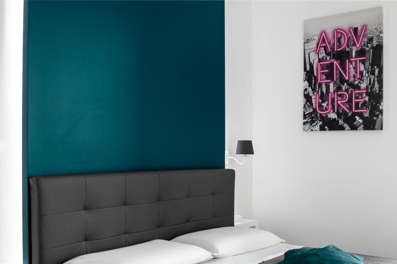Aurora Luxury Rooms Неаполь Экстерьер фото